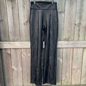 Abercrombie‎ & Fitch Women's Vegan Leather Split-Hem Flare Pants Black Size XS